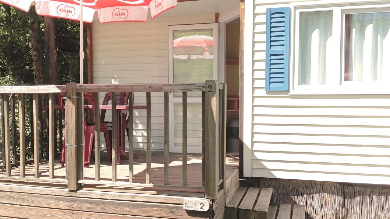 Camping Le Pesquier Hotel Castellane Exterior photo